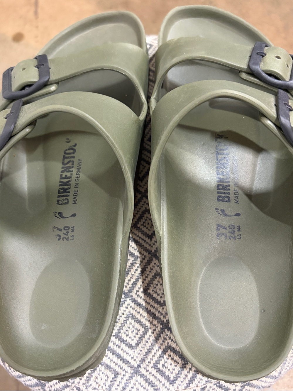 Birkenstock Arizona EVA Khaki Olive Green Sandals Womens EU 37 US 6 6.5 - Picture 4 of 8